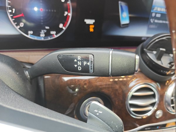 Mercedes-Benz S-Class 2018, 122500 км, за 58130 USD - фото 13