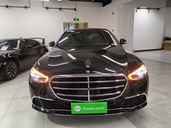 Mercedes-Benz S-Class 2023, 37900 км, за 96471 USD