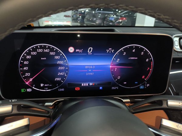 Mercedes-Benz S-Class 2023, 37900 км, за 96471 USD - фото 21