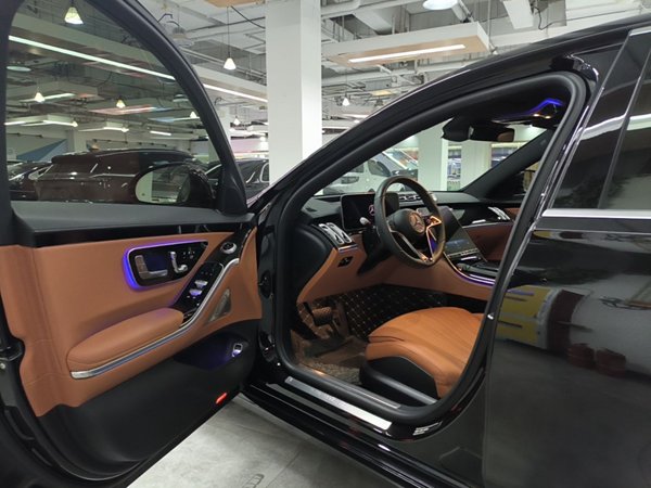 Mercedes-Benz S-Class 2023, 37900 км, за 96471 USD - фото 25