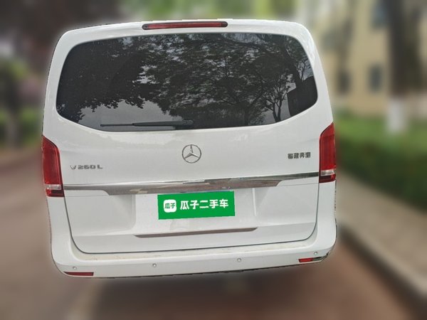 Mercedes-Benz V-Class · 2016 год