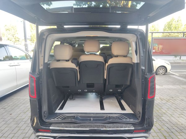Mercedes-Benz V-Class 2017, 162100 км, за 23980 USD - фото 22