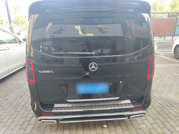 Mercedes-Benz V-Class 2017, 162100 км, за 23980 USD - фото 5
