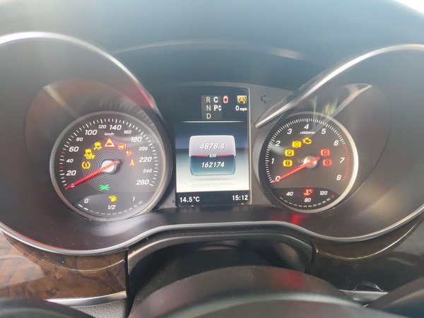 Mercedes-Benz V-Class 2017, 162100 км, за 23980 USD - фото 15