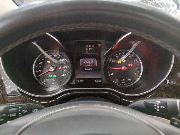 Mercedes-Benz V-Class 2017, 96200 км, за 28199 USD - фото 15