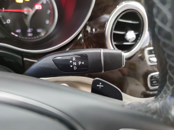 Mercedes-Benz V-Class 2017, 96200 км, за 28199 USD - фото 17