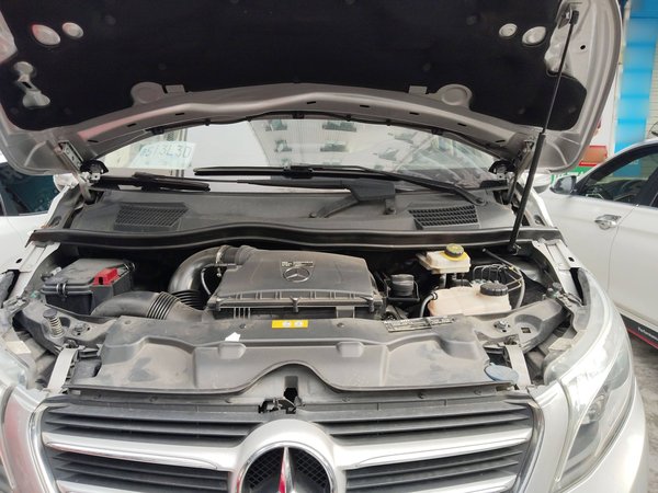 Mercedes-Benz V-Class 2017, 159000 км, за 20148 USD - фото 19