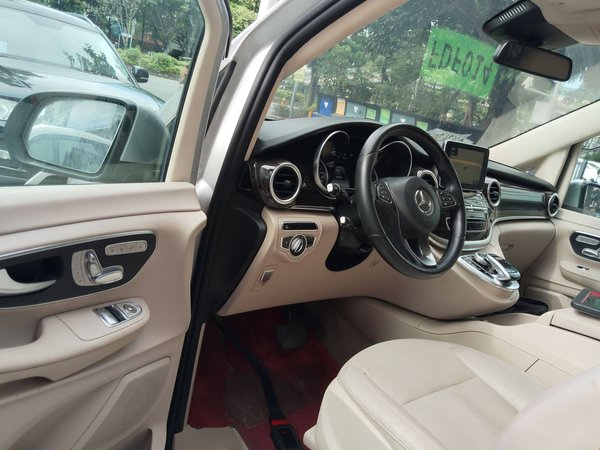 Mercedes-Benz V-Class 2017, 159000 км, за 20148 USD - фото 15
