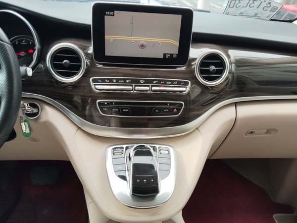 Mercedes-Benz V-Class 2017, 159000 км, за 20148 USD - фото 12