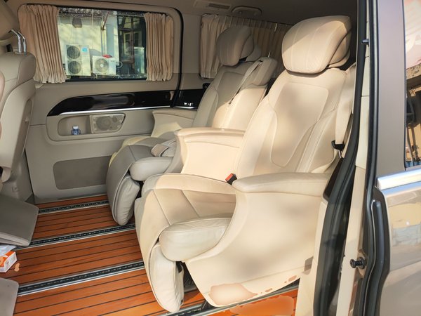 Mercedes-Benz V-Class 2017, 93300 км, за 26614 USD - фото 20