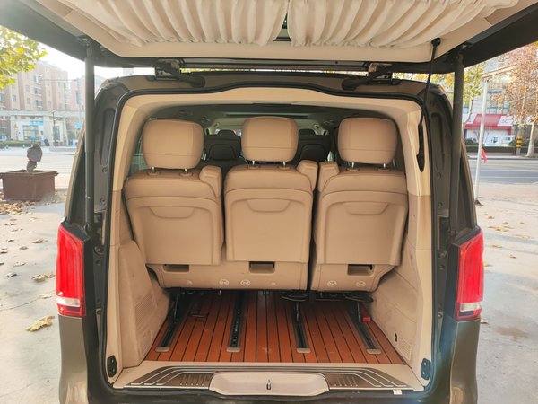 Mercedes-Benz V-Class 2017, 93300 км, за 26614 USD - фото 22