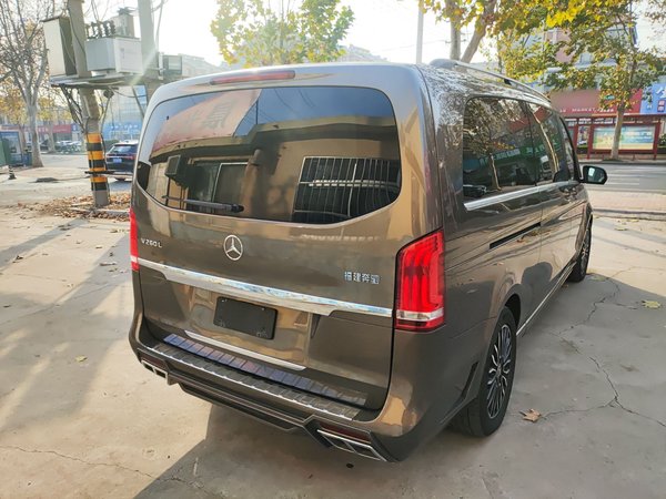 Mercedes-Benz V-Class 2017, 93300 км, за 26614 USD - фото 6