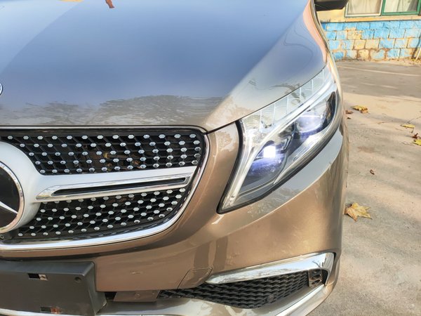 Mercedes-Benz V-Class 2017, 93300 км, за 26614 USD - фото 9