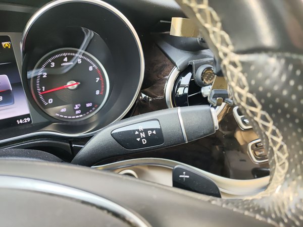 Mercedes-Benz V-Class 2017, 93300 км, за 26614 USD - фото 17