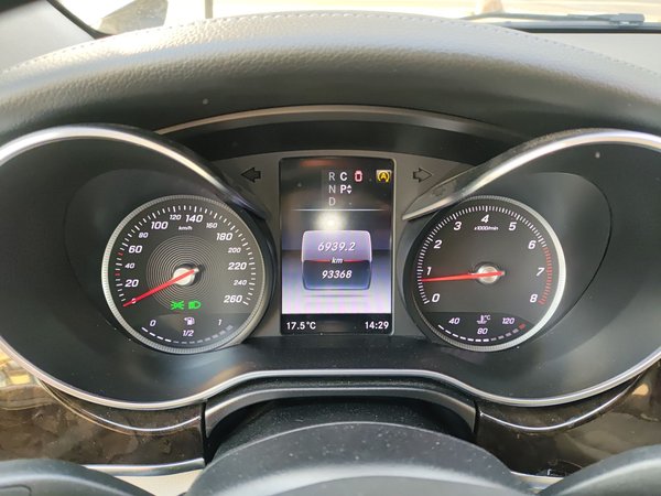 Mercedes-Benz V-Class 2017, 93300 км, за 26614 USD - фото 15