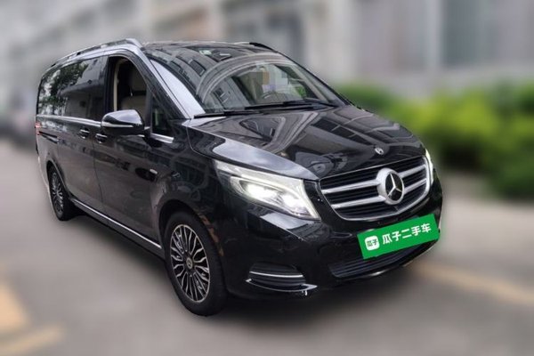 Mercedes-Benz V-Class 2018, 78800 км, за 24706 USD