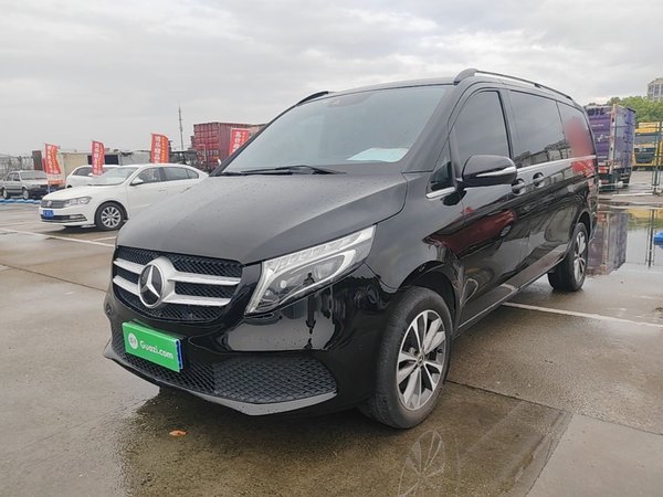 Mercedes-Benz V-Class · 2020 год