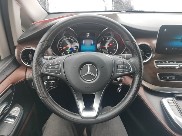 Mercedes-Benz V-Class 2020, 149500 км, за 28797 USD - фото 14