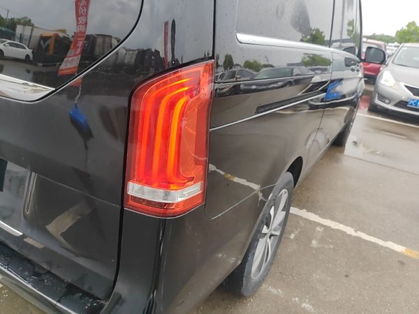 Mercedes-Benz V-Class 2020, 149500 км, за 28797 USD - фото 7