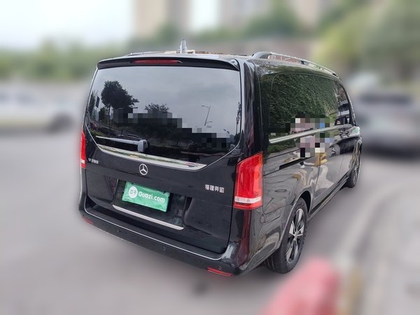 Mercedes-Benz V-Class 2021, 103800 км, за 32198 USD - фото 6