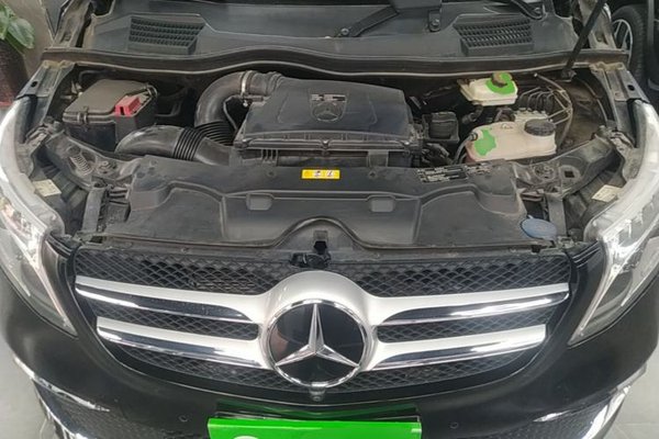 Mercedes-Benz V-Class 2021, 72100 км, за 38068 USD - фото 24