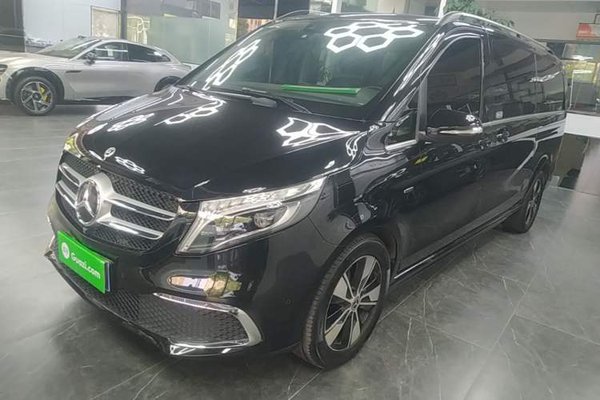 Mercedes-Benz V-Class · 2021 год