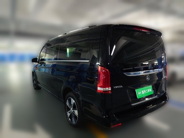 Mercedes-Benz V-Class 2021, 85600 км, за 36255 USD - фото 7