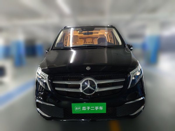 Mercedes-Benz V-Class 2021, 85600 км, за 36255 USD