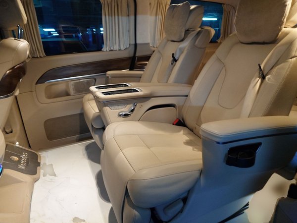 Mercedes-Benz V-Class 2021, 85600 км, за 36255 USD - фото 11