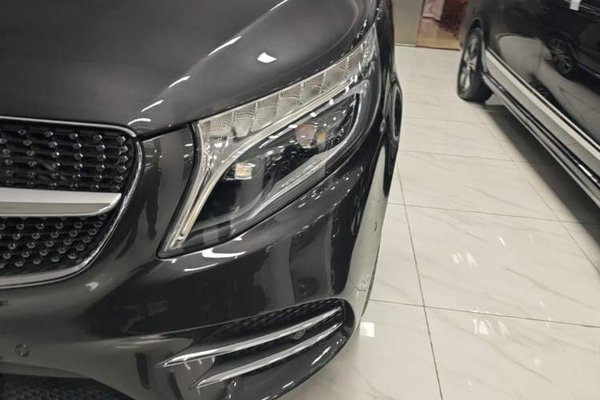 Mercedes-Benz V-Class 2021, 55300 км, за 41233 USD - фото 9