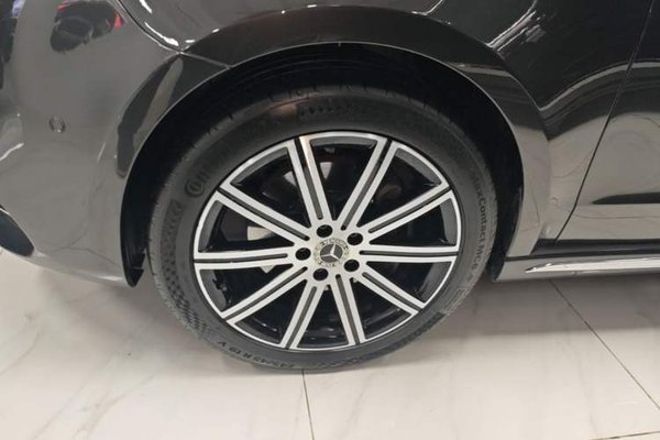 Mercedes-Benz V-Class 2021, 55300 км, за 41233 USD - фото 8