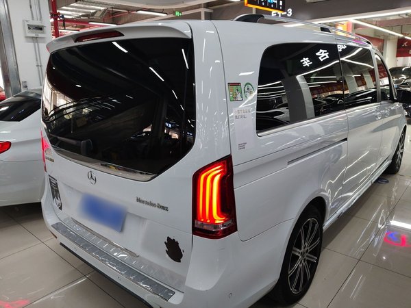 Mercedes-Benz V-Class 2021, 72200 км, за 37047 USD - фото 6