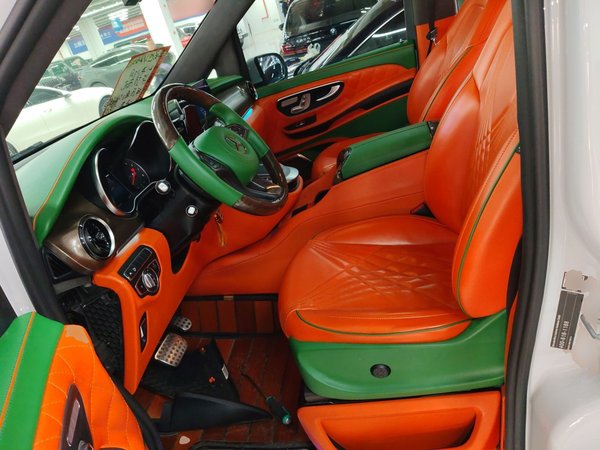 Mercedes-Benz V-Class 2021, 72200 км, за 37047 USD - фото 14