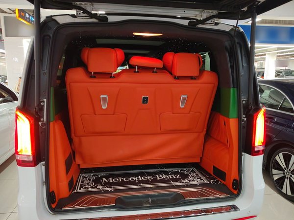 Mercedes-Benz V-Class 2021, 72200 км, за 37047 USD - фото 18