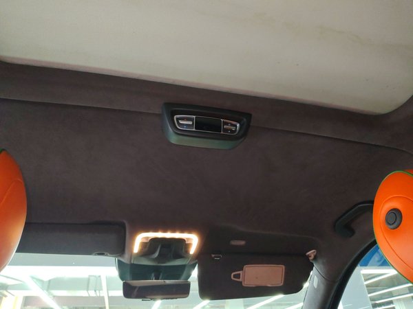 Mercedes-Benz V-Class 2021, 72200 км, за 37047 USD - фото 17