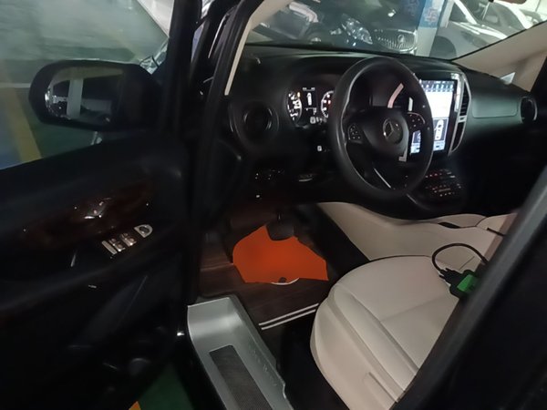 Mercedes-Benz Vito 2018, 139600 км, за 20680 USD - фото 19