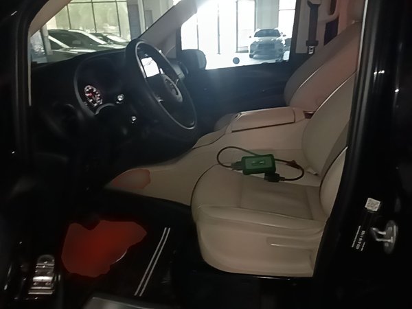 Mercedes-Benz Vito 2018, 139600 км, за 20680 USD - фото 18