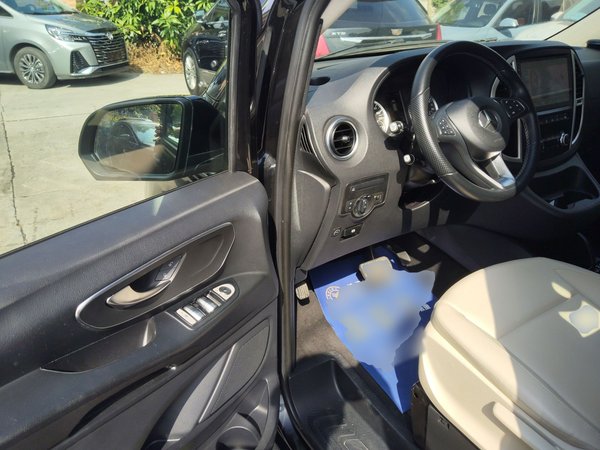 Mercedes-Benz Vito 2018, 48800 км, за 24556 USD - фото 22