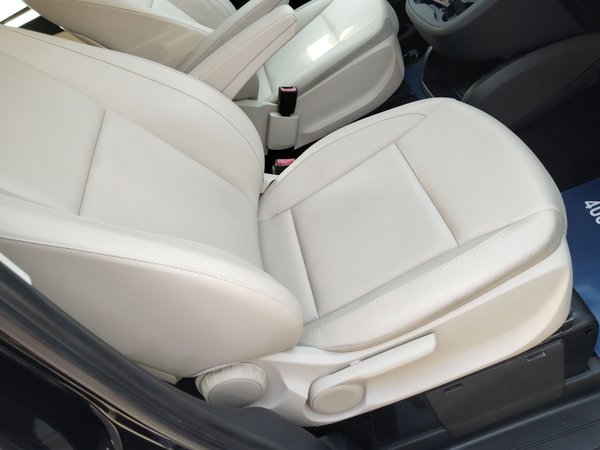 Mercedes-Benz Vito 2018, 48800 км, за 24556 USD - фото 24