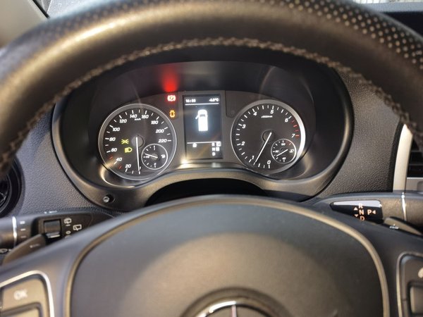 Mercedes-Benz Vito 2021, 44300 км, за 28912 USD - фото 12