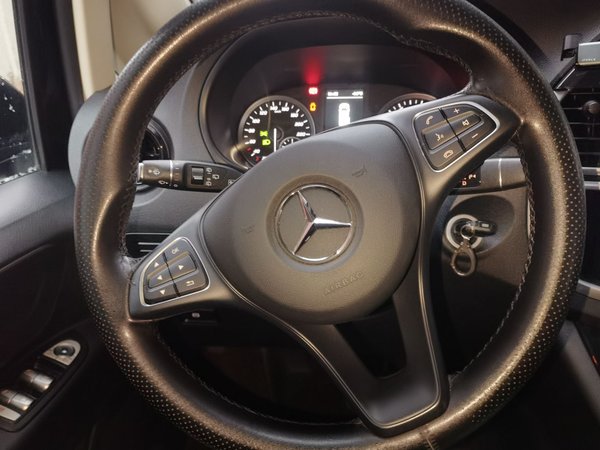 Mercedes-Benz Vito 2021, 44300 км, за 28912 USD - фото 11