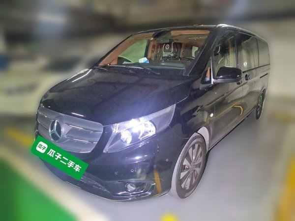 Mercedes-Benz Vito 2021 2.0T Business Version 7 Seats