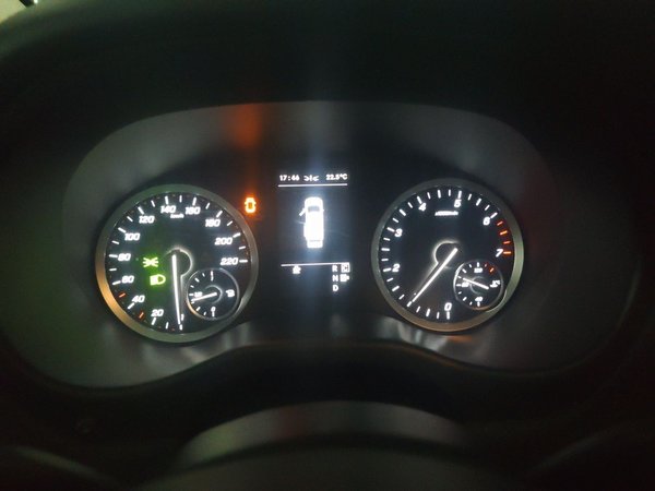 Mercedes-Benz Vito 2021, 70600 км, за 33815 USD - фото 12