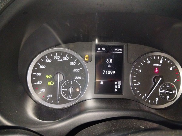 Mercedes-Benz Vito 2021 2.0T Elite Version 7 Seats, 2021 года