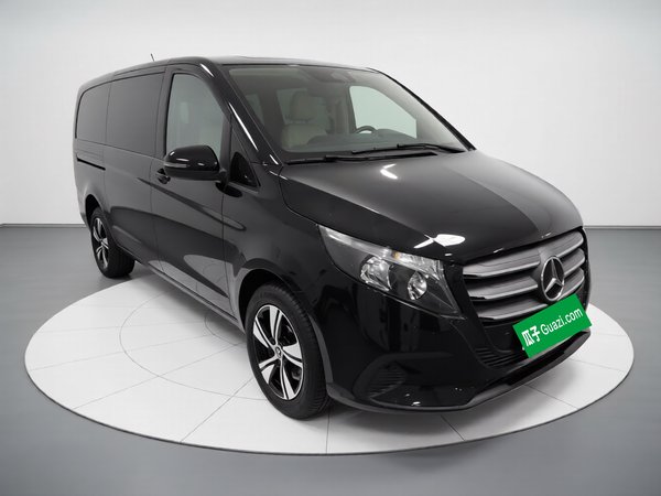 Mercedes-Benz Vito 2024, 1200 км, за 43175 USD