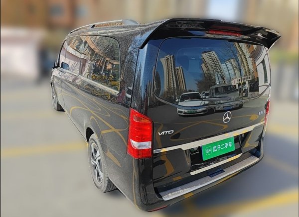 Mercedes-Benz Vito 2024, 18400 км, за 41605 USD