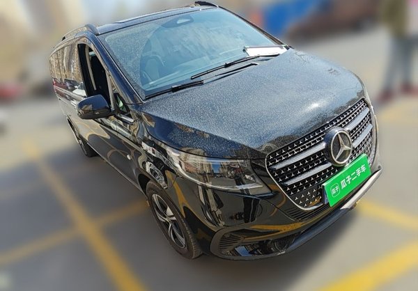 Mercedes-Benz Vito 2024, 18400 км, за 41605 USD