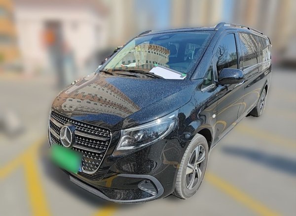 Mercedes-Benz Vito 2024, 18400 км, за 41605 USD