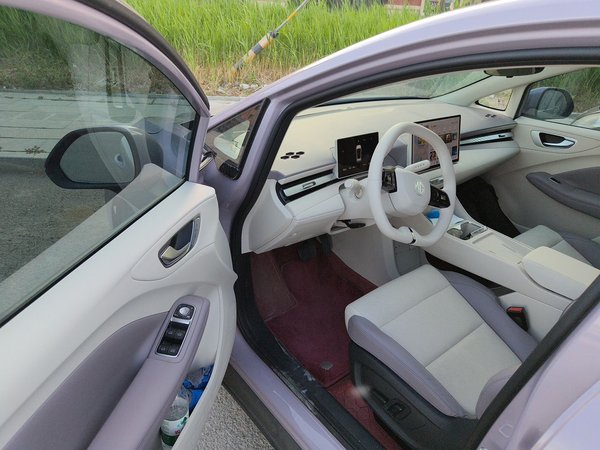 MG 4 EV 2026, 4400 км, за 11490 USD - фото 17