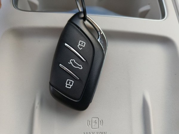 MG 4 EV 2026, 4400 км, за 11490 USD - фото 9